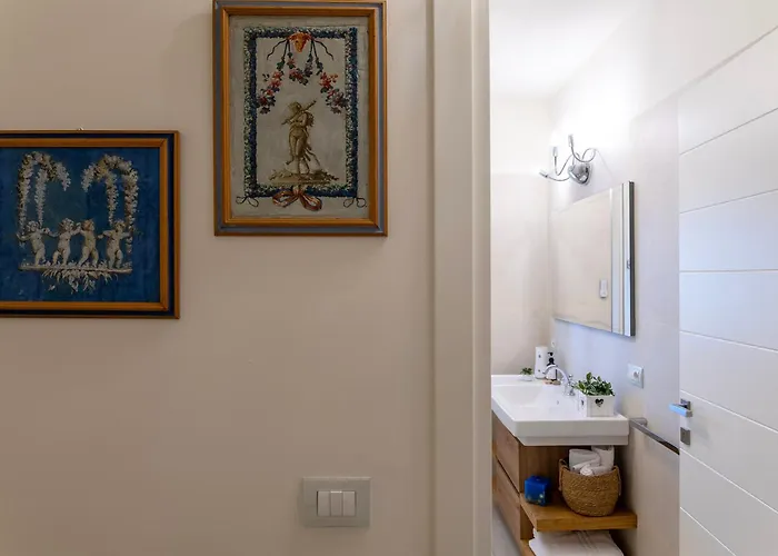 Sunrise Marina House Apartment