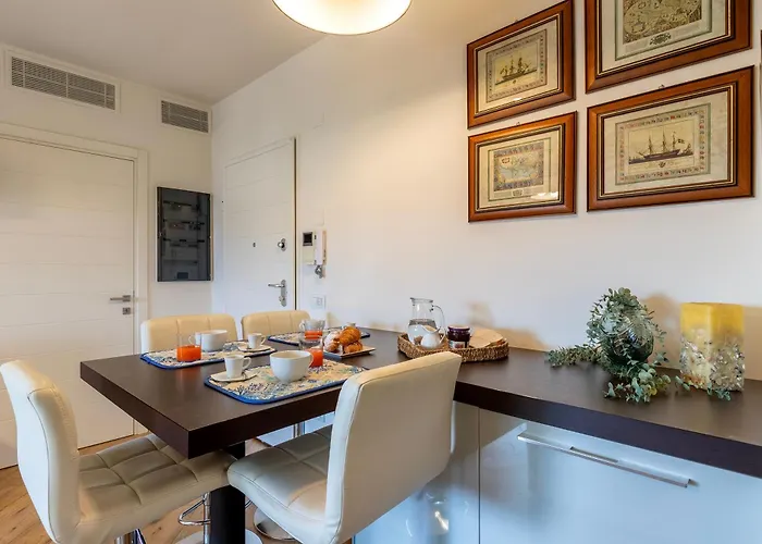 Apartment Sunrise Marina House