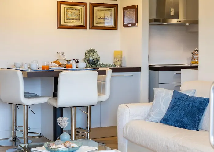 Apartment Sunrise Marina House Olbia